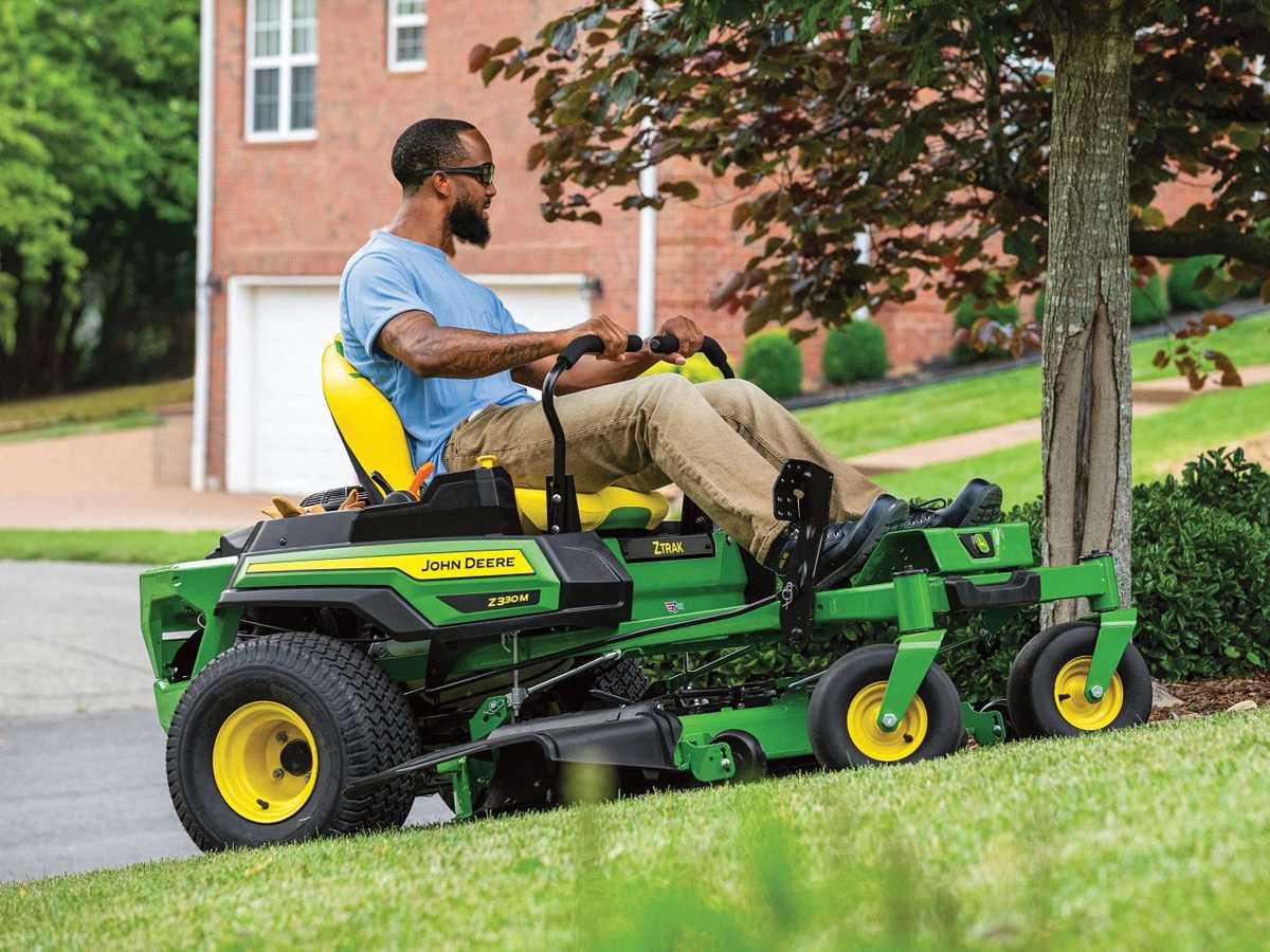John Deere Z330M Zero Turn Mower