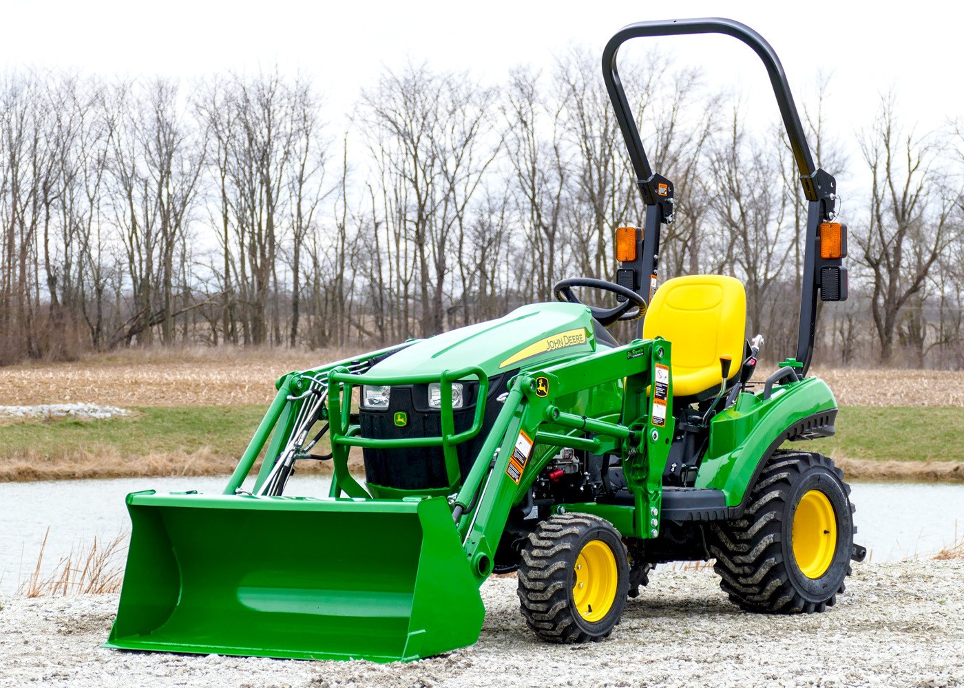 John Deere 1023E Compact Utility Tractor Package
